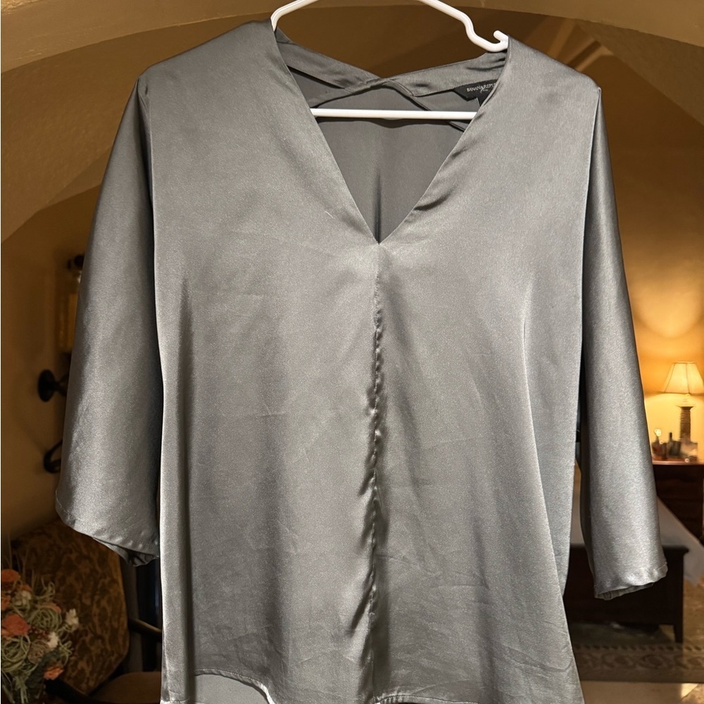 Banana Republic Metallic Gray Women's Blouse